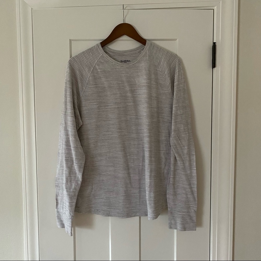 Goodfellow & Co Men's Long Sleeve Crew Striped T-Shirt - White/Gray